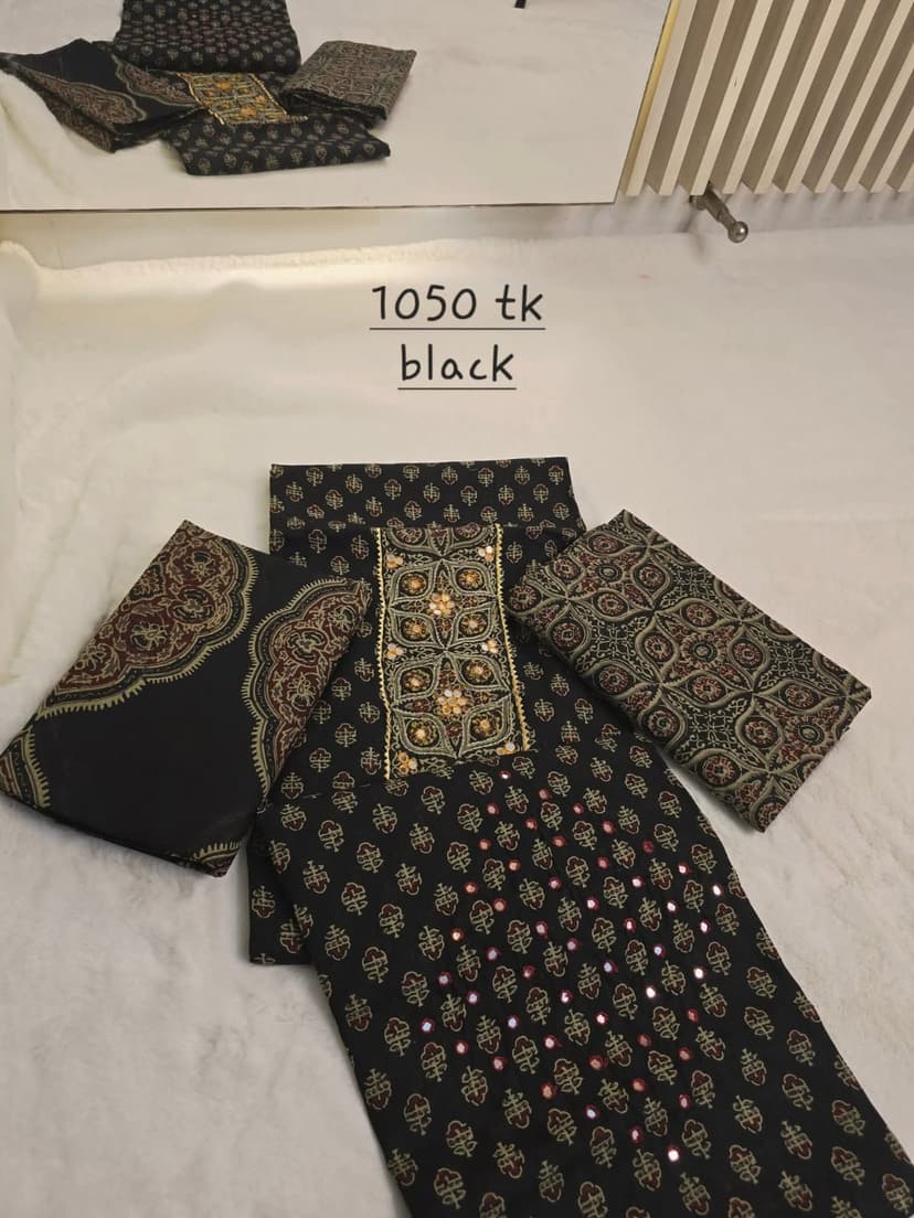 Azrakh Boutique Black